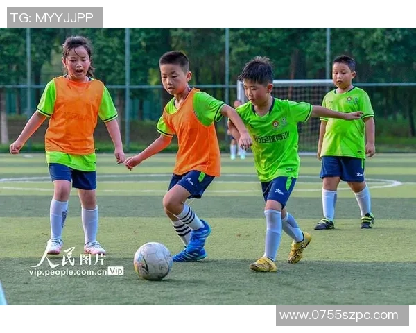 足球明星齐聚花溪共庆盛典展现足球魅力与地方风情